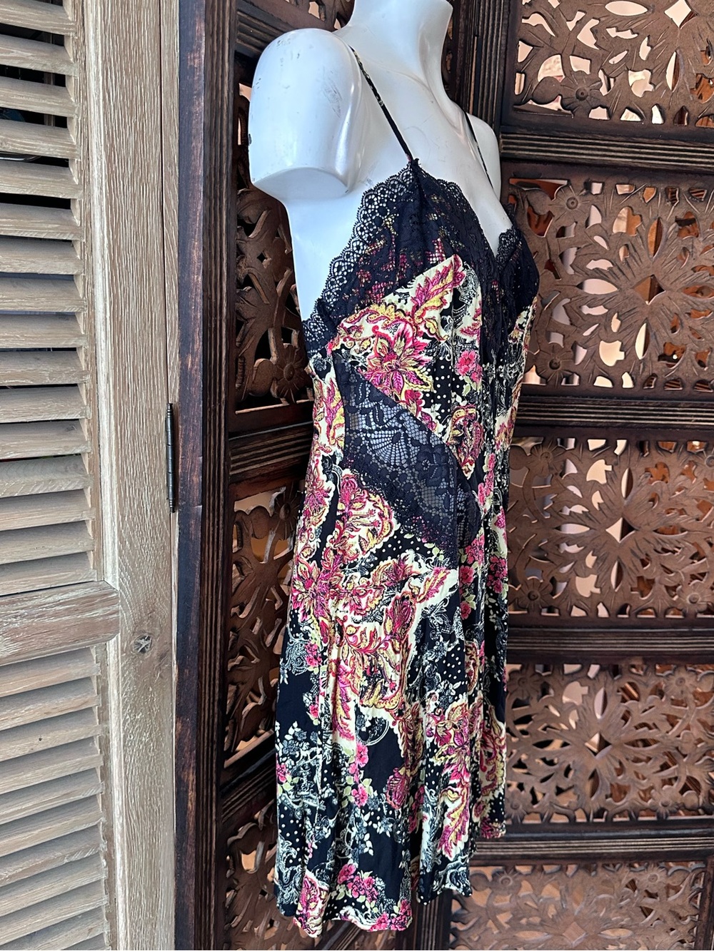 Free People Intimately Boho Multicolor Floral Paisley Lace Chemise / Slip / Gown - Picture 7 of 12